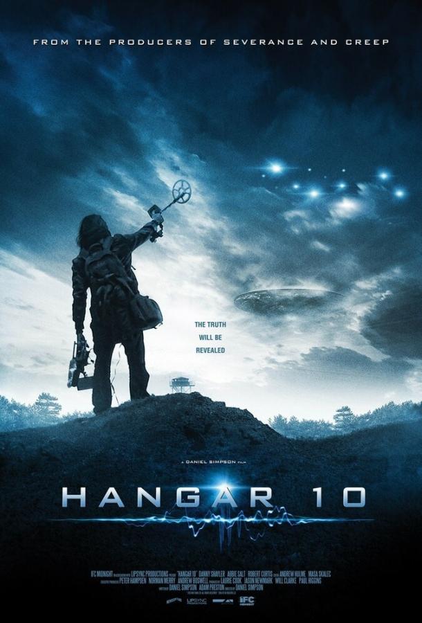 Ангар 10 / Hangar 10 (2014) 